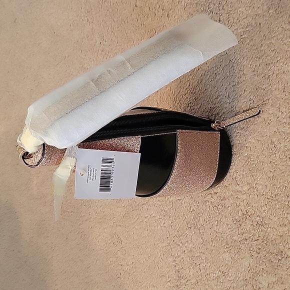 Kate Spade Chestnut Street Champagne Wristlet Cheers Darling - Picture 11 of 11